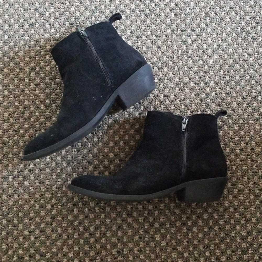 Little black boots
